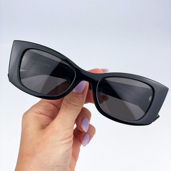 Saint Laurent SL593 001 Sunglasses Black Square Unisex main image 10